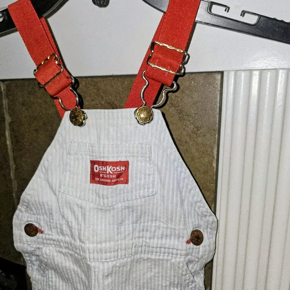 OshKosh B’Gosh USA Sz3m HTF Pin-Striped VestBak Red Straps Logo Overall Shorts